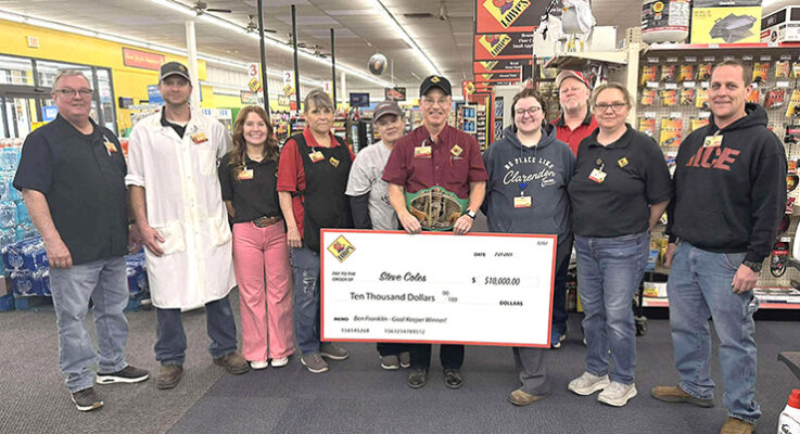 Lowe’s honors Coles